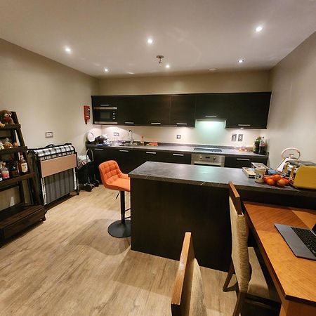 Appartamento Joyful Abode - Live In The Heart Of Manchester Esterno foto